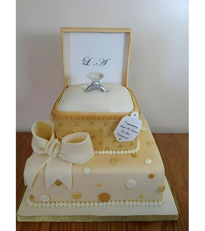 Ornate Ringbox Cake