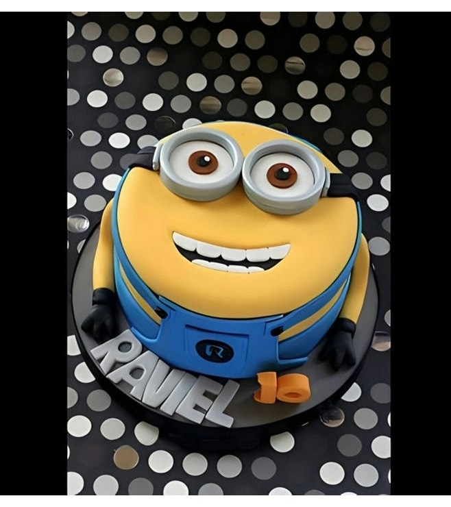 Beaming Minion Round Cake