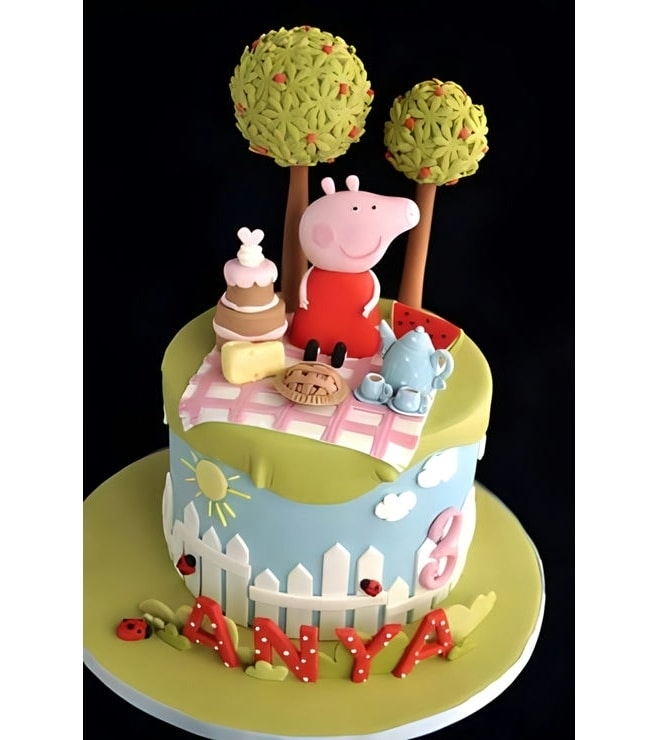 Peppa Pig Picnic Theme cake