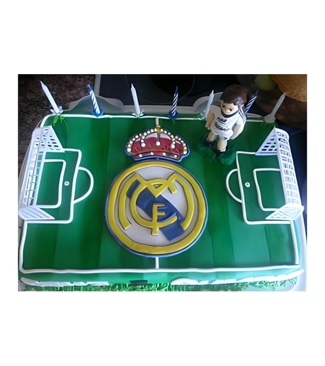 Real Madrid Pitch Cake