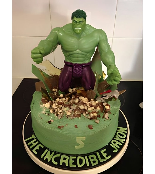 Incredible Hulk Figurine Cake