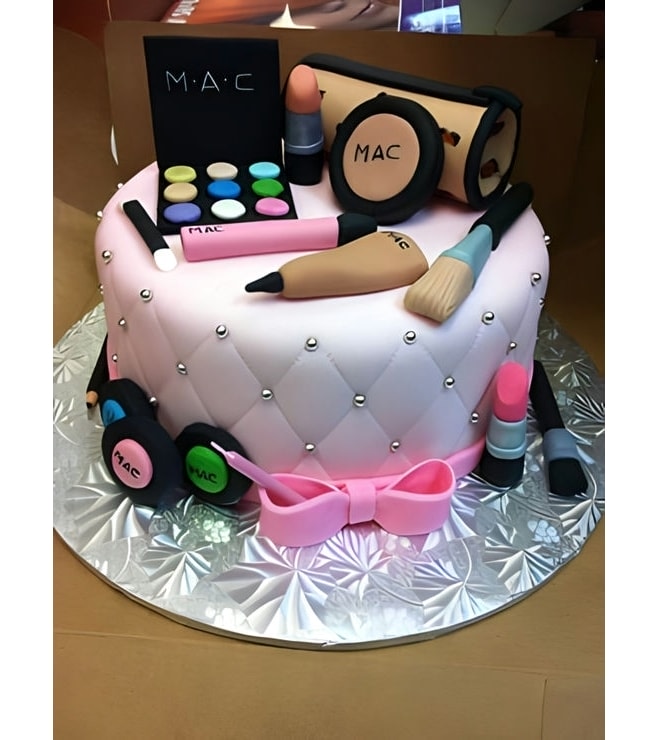 Vanity Kit Cake 3