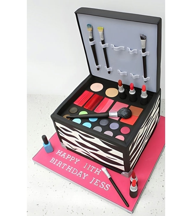 Makeup Case Cake, Makeup Cakes