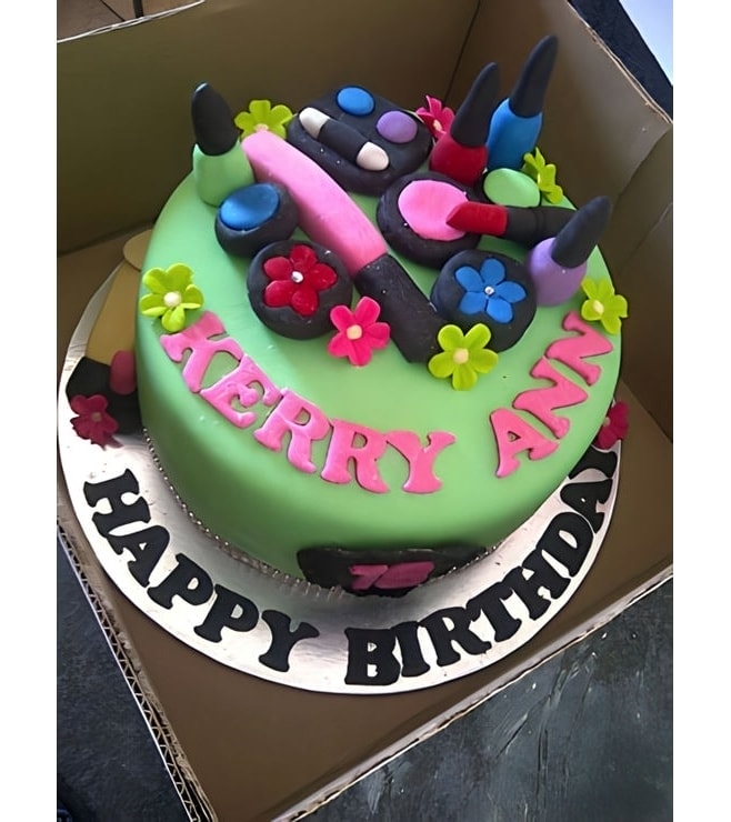 Sweet Makeup Themed Cake 2