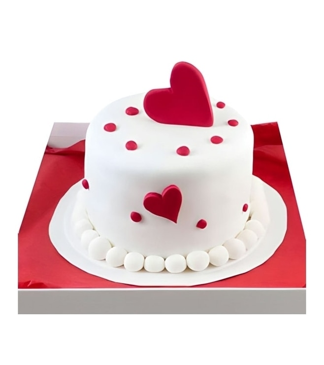 Charming Heart Cake