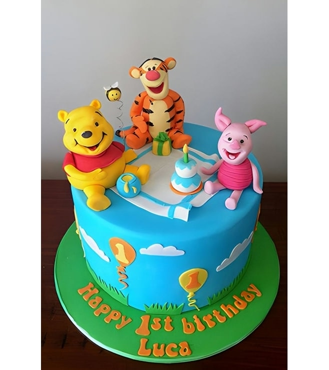 Winnie the Pooh & Friends Picnic Party Cake