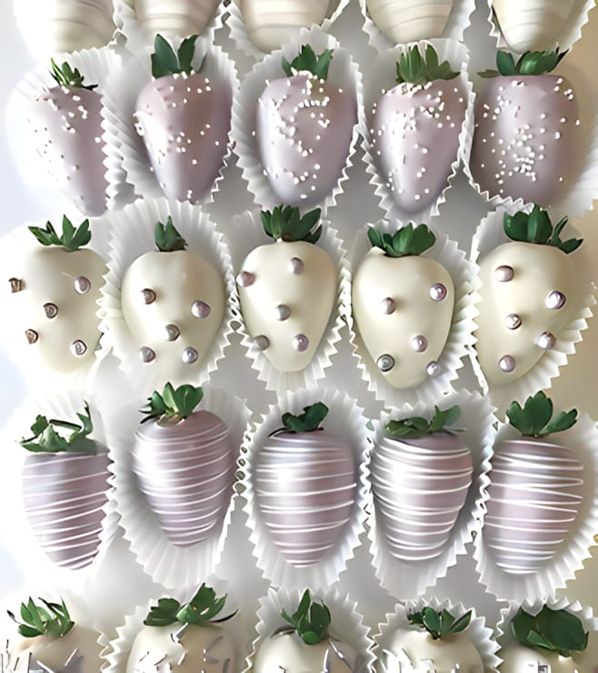 Chic Lavender Dipped Strawberries