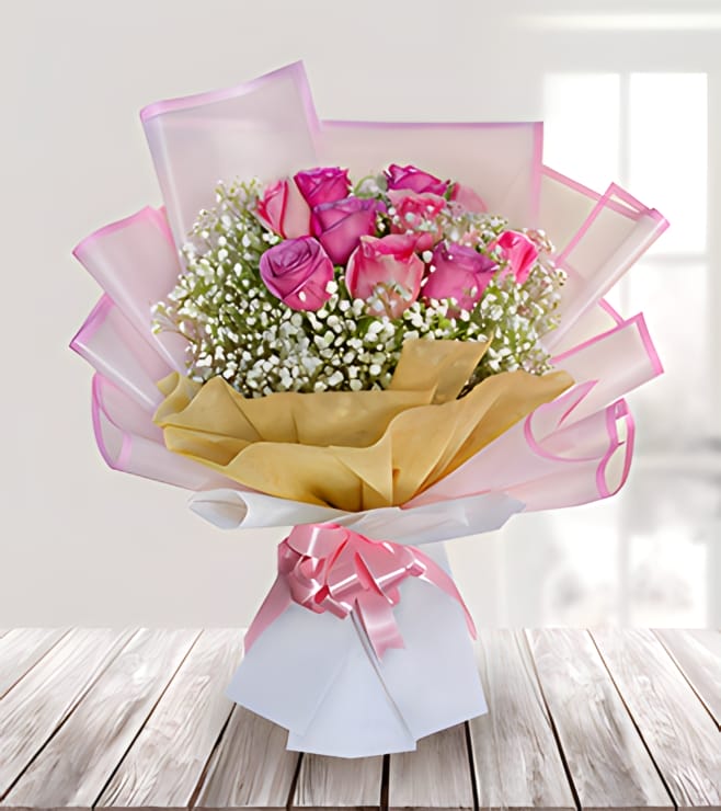 Delicate Pink Rose Bouquet, Hand-Bouquets