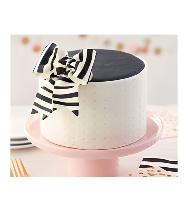 Elegant Fondant Black Bow Cake, Bow Cakes