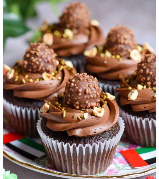 Emirati Legacy Cupcakes