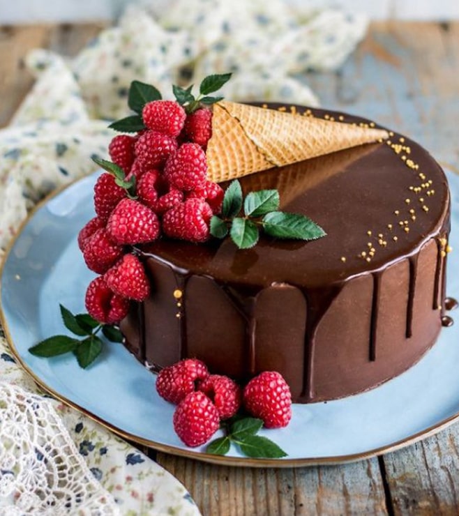 Exotic Berries & Chocolate  Cake