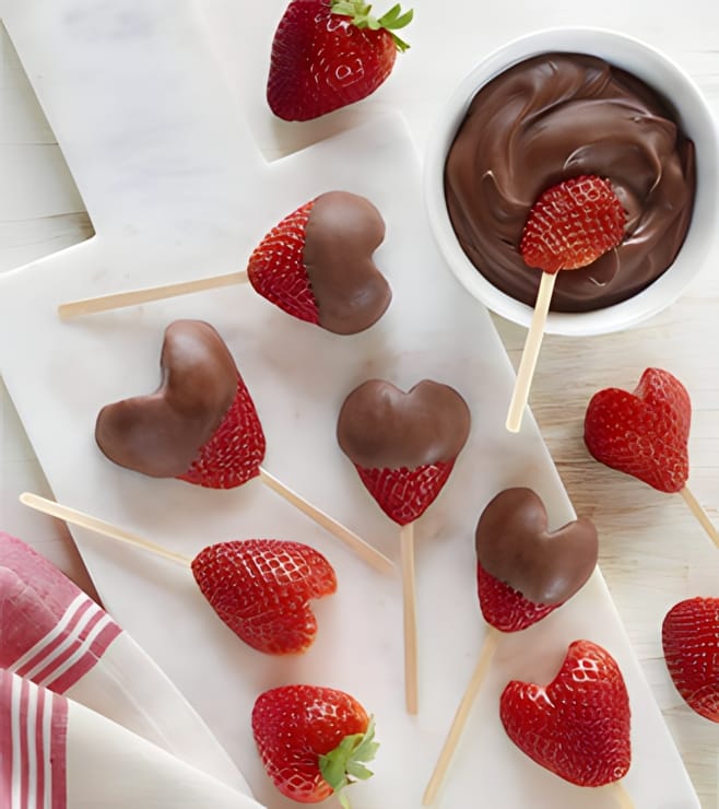 Dipped Heart Strawberry Lollipops