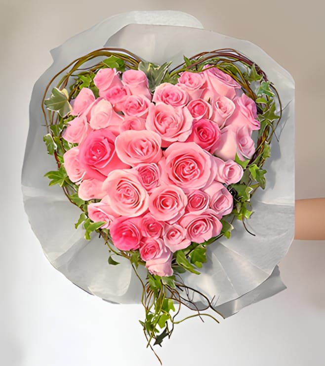 Heart Pink Sensation Bouquet, Roses