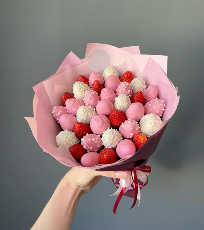 Love-Dipped Strawberry Bouquet, Women's Day