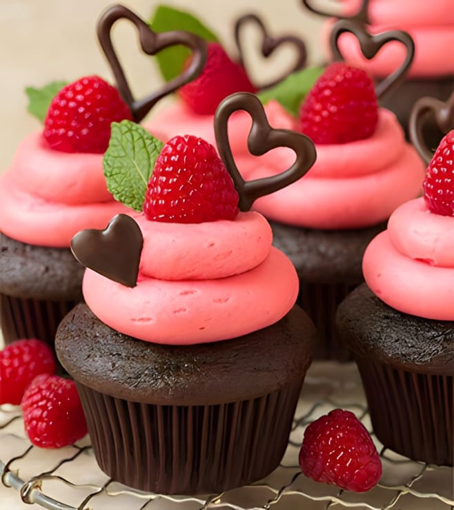 Love-Filled Cupcakes, Love and Romance