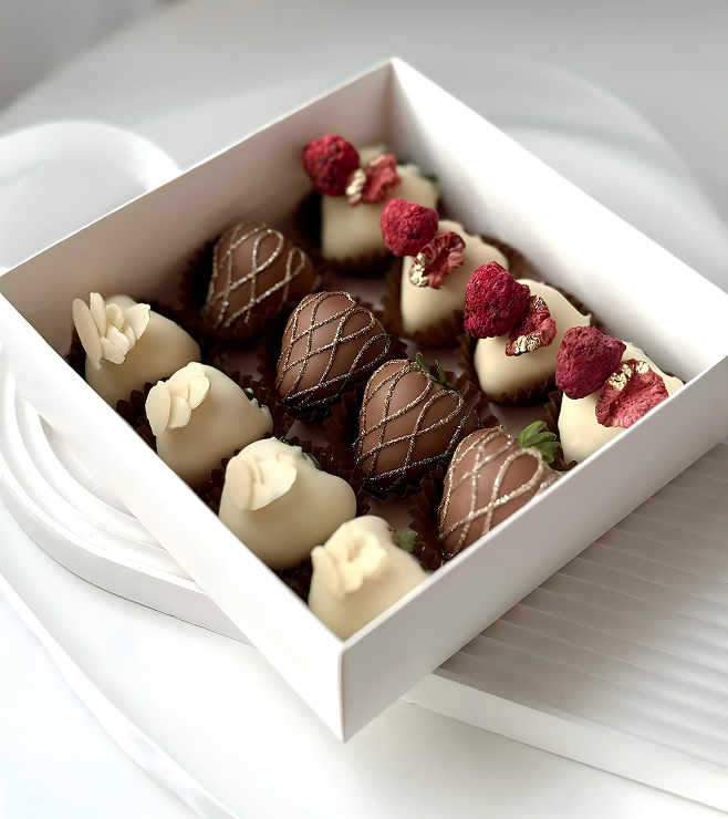 Moms Golden Dipped Strawberries, Mother's Day