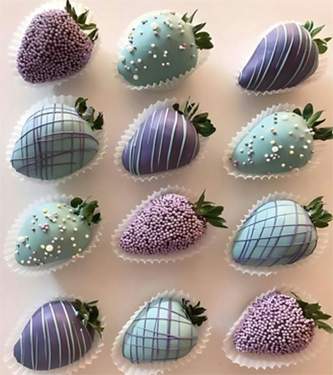 Night Sky Dipped Strawberries