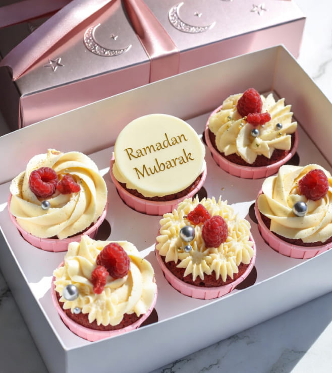 Radiant Pink Cupcakes