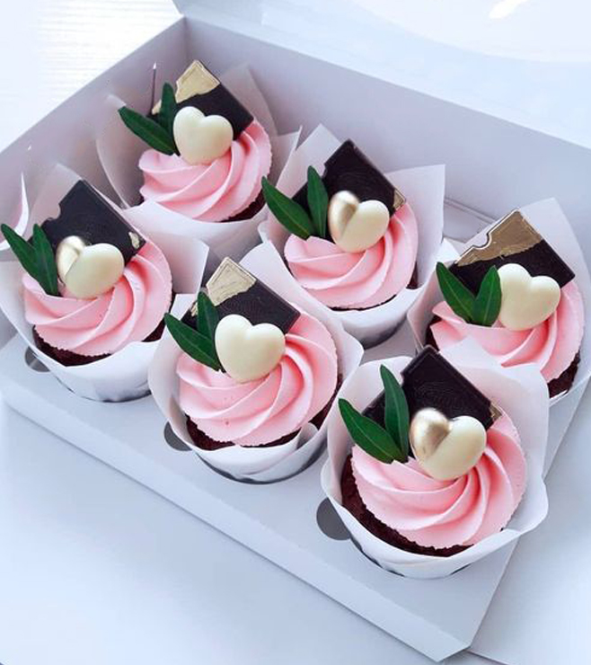 Refined Hearts Cupcakes - 9 Cupcakes