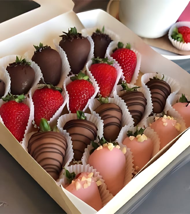 Sassy Bites Dipped Strawberries