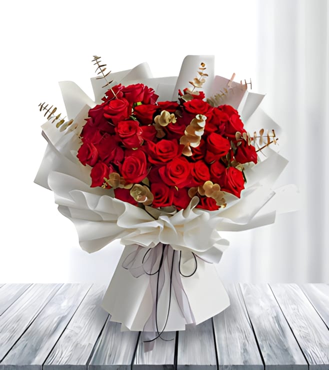 Scarlet Love Luxury Rose Bouquet, Christmas Gifts