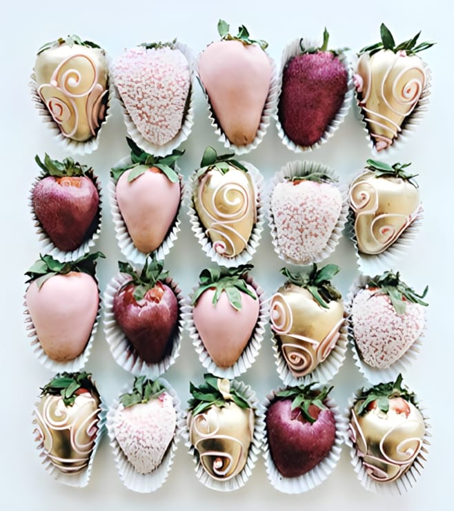 Touch of Gold Dipped Strawberries
