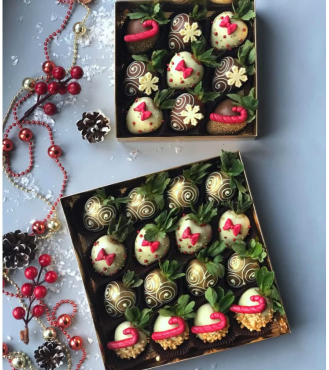 Year-End Yum Dipped Strawberries