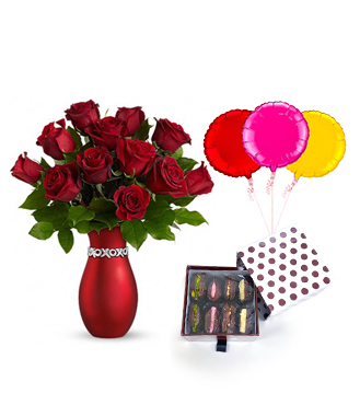 Endless Kisses with Dates Delight Box and Balloons