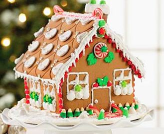 Home For Christmas Gingerbread House