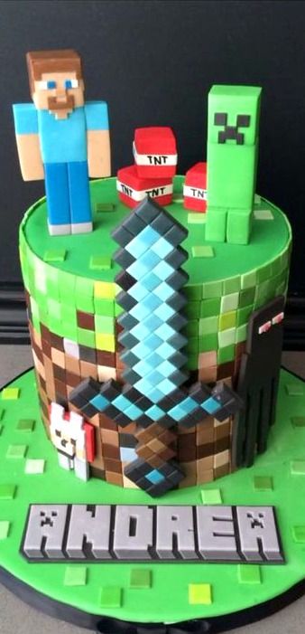 Steve And Creeper Minecraft Stack Cake Broadwaybakery Com 39482