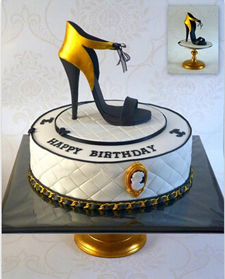 Chanel Shoe Cake 1