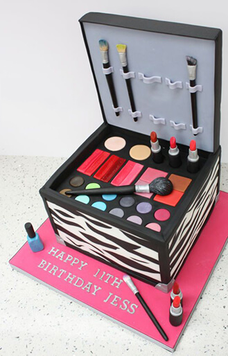 Makeup Case Cake