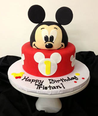 Mickey Mouse 3D Cake