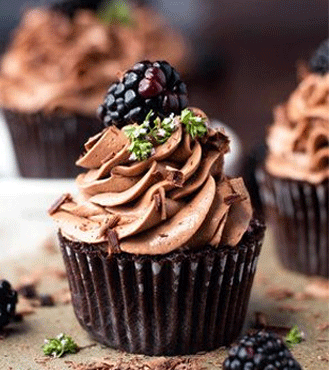 Blackberry Chocolate Cupcakes