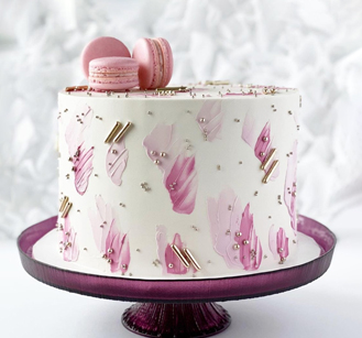 Dreamy Elegant Cake