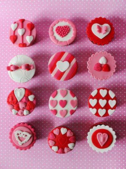 Showered with Love Half Dozen (6) Cupcakes