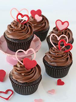 Hearts in Harmony Half Dozen (6) Cupcakes