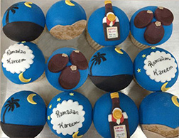 Ramadan Moon Dozen Cupcakes