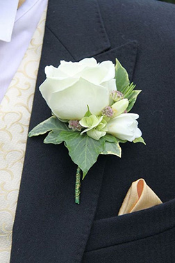 Teen Romance Boutonniere