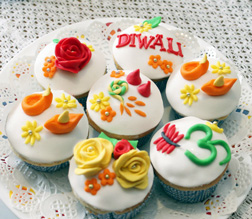 Peace & Love Diwali Cupcakes