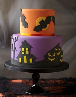 Hallow's Eve Haunted Cake