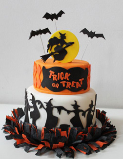 Be-Witching Halloween Cake