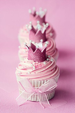 Pink Queen Cupcakes