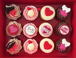 Happily Ever After - 6 Cupcakes
