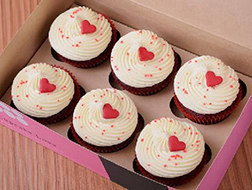 Eternal Love - 6 Cupcakes