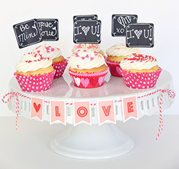 Sweet Sentiments - 6 Cupcakes