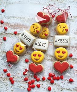 Emojis In Love Cookies