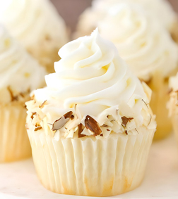 Creamy Dream Cupcakes