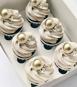 Ivory Swirl Cupcakes