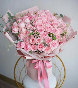 Roseate Bliss Bouquet